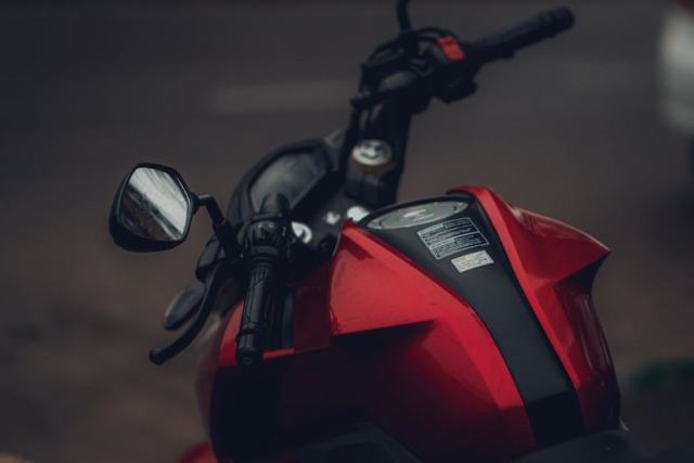 Caméra moto dashcam : filmer et se protéger sur la route